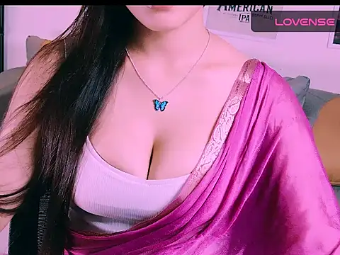 My Rose online show from September 18, 2025, 9:28 pm