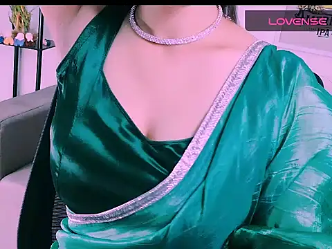 My Rose online show from September 20, 2025, 1:45 pm