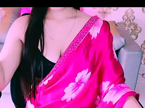 My Rose online show from November 20, 2025, 2:28 pm