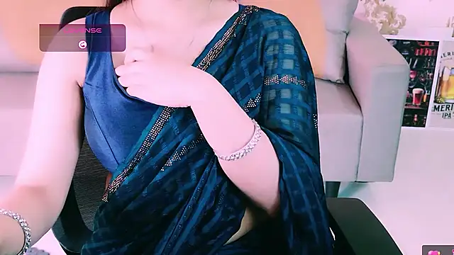 My Rose online show from February 23, 2026, 4:37 pm