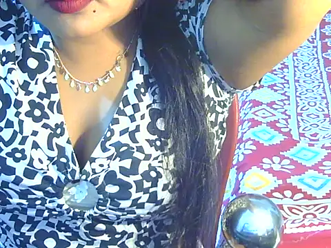 Snapshot of Nusrat_Faria07 chatting on October 27, 2025, 8:57 pm Nusrat Faria07 online show from October 27, 2025, 8:57 pm