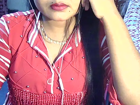 Snapshot of Nusrat_Faria07 chatting on November 3, 2025, 7:37 pm Nusrat Faria07 online show from November 3, 2025, 7:37 pm