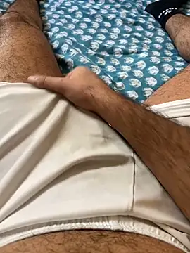 Beurberry19 online show from October 5, 2025, 1:09 pm