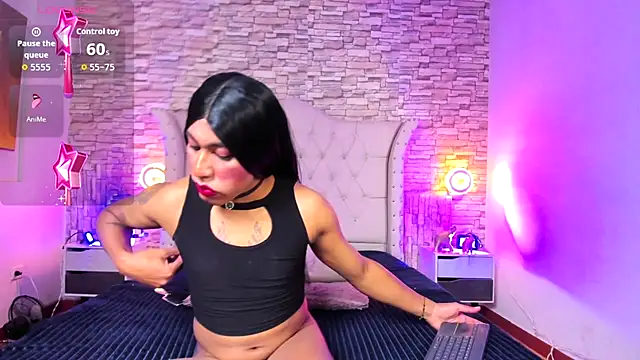 Lucia-Horny24 online show from November 24, 2025, 8:08 pm