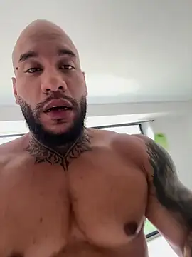 Andrew Johnnson online show from November 4, 2025, 4:39 pm