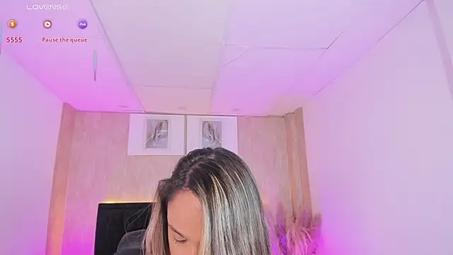 jessica hotxxx online show from April 18, 2026, 3:16 pm