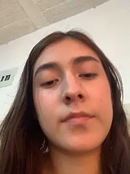 miaftmax online show from October 18, 2025, 4:19 pm