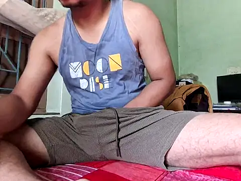 COme8989 online show from May 24, 2026, 6:18 am