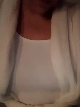 Cassandrina1 online show from September 27, 2025, 5:34 am