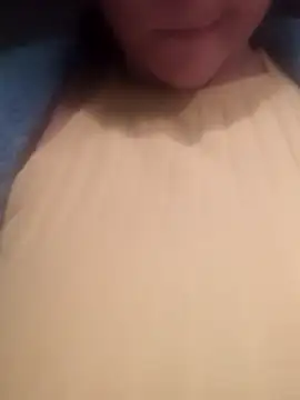 Cassandrina1 online show from October 28, 2025, 5:11 am