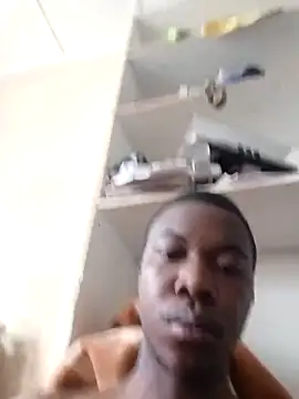 Snapshot of sweetdickboy2 chatting on July 7, 2026, 9:02 am sweetdickboy2 online show from July 7, 2026, 9:02 am