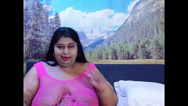 indianhoney694u online show from November 11, 2025, 5:18 am