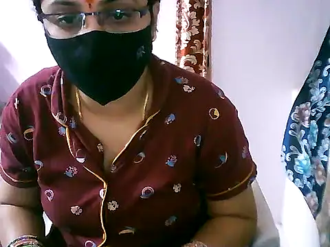 jannu6482 online show from September 24, 2025, 2:20 pm