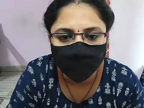 jannu6482 online show from March 15, 2026, 8:53 am