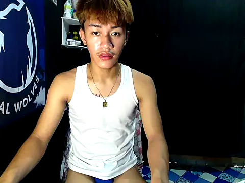 naughtyboyloy 0 online show from October 16, 2025, 5:41 am