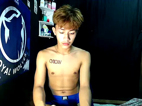 naughtyboyloy 0 online show from October 30, 2025, 6:08 pm