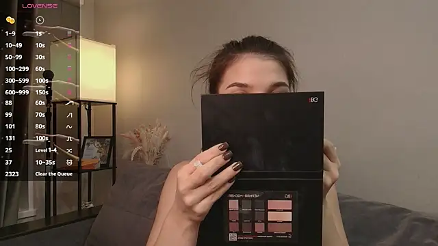 Only KiraRi online show from September 26, 2025, 2:43 pm