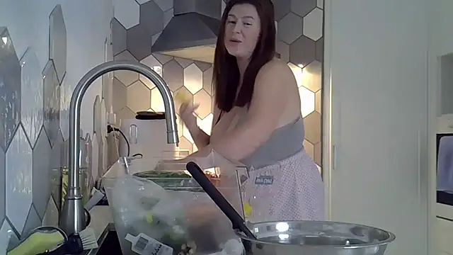 Snapshot of Haze7Xhoney chatting on October 31, 2025, 1:50 am Haze7Xhoney online show from October 31, 2025, 1:50 am