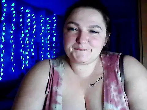 AngelQSky online show from February 9, 2026, 8:13 pm