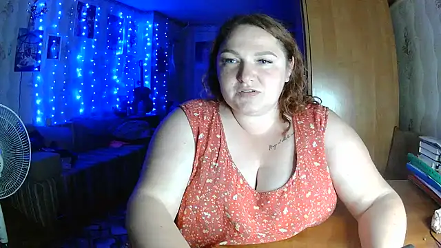 Snapshot of AngelQSky chatting on June 21, 2026, 10:01 pm AngelQSky online show from June 21, 2026, 10:01 pm