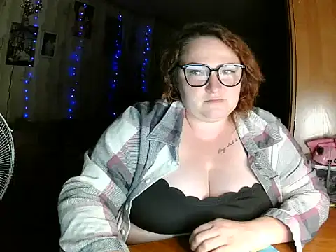 Snapshot of AngelQSky chatting on July 16, 2026, 8:48 pm AngelQSky online show from July 16, 2026, 8:48 pm