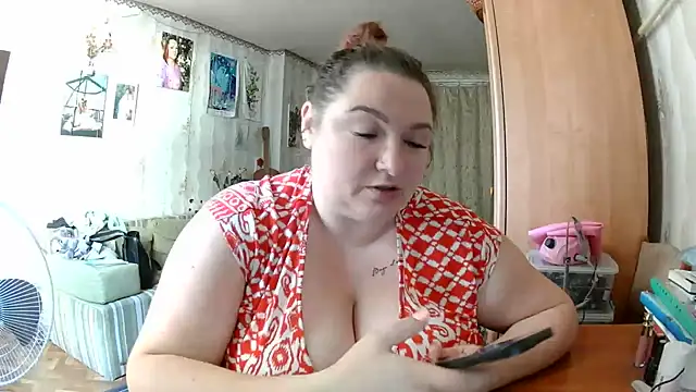 Snapshot of AngelQSky chatting on July 18, 2026, 3:38 pm AngelQSky online show from July 18, 2026, 3:38 pm