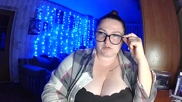 Snapshot of AngelQSky chatting on July 28, 2026, 7:39 pm AngelQSky online show from July 28, 2026, 7:39 pm