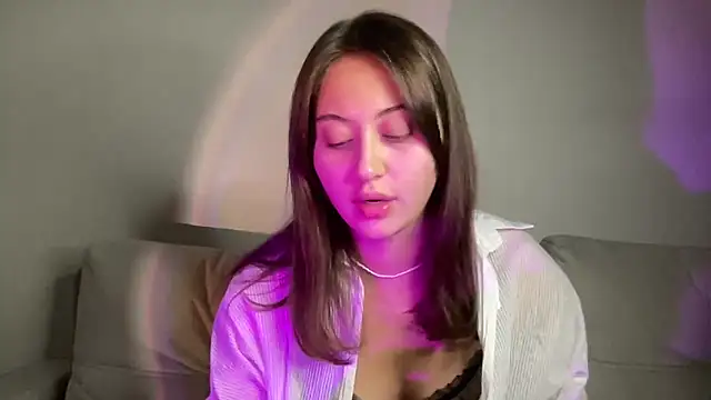 StellarAlice online show from October 28, 2025, 5:26 pm