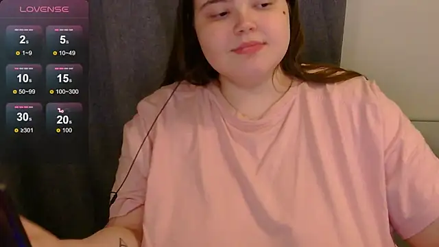 Snapshot of brattyprincessemma chatting on June 3, 2026, 7:19 pm brattyprincessemma online show from June 3, 2026, 7:19 pm