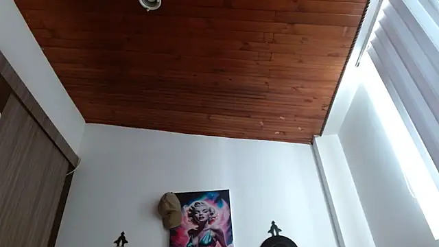 Crystal Star  online show from February 11, 2026, 2:55 pm