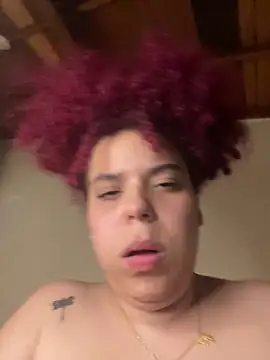 Enyagleam  online show from October 18, 2025, 3:09 am