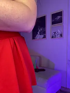 dreamleah  online show from March 5, 2026, 10:17 pm