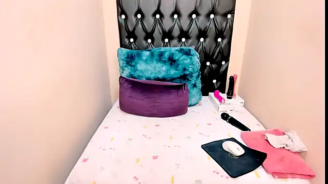 Toxicfantasy4u online show from March 21, 2026, 8:19 am