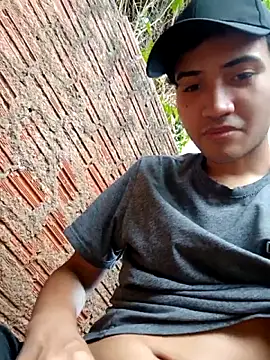 Snapshot of novinho_safado__ chatting on March 26, 2026, 4:45 pm novinho safado online show from March 26, 2026, 4:45 pm