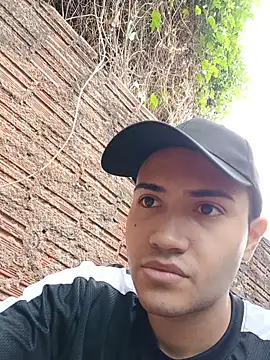 Snapshot of novinho_safado__ chatting on April 29, 2026, 1:15 pm novinho safado online show from April 29, 2026, 1:15 pm