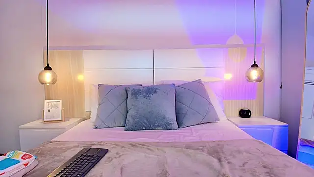 alehia cute online show from November 20, 2025, 11:04 pm