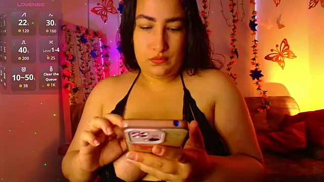 Danagh  online show from May 20, 2026, 9:32 pm