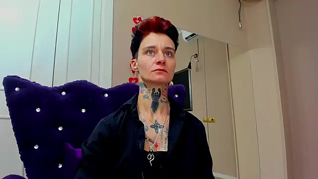 Kennysx online show from December 2, 2025, 7:42 pm