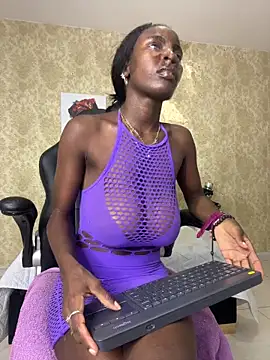 MorenaLush Eup online show from February 9, 2026, 2:15 am