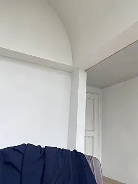 Snapshot of Milan_Bach chatting on March 23, 2026, 4:33 pm Milan Bach online show from March 23, 2026, 4:33 pm