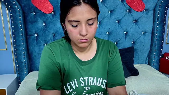 EmilyGala online show from December 3, 2025, 1:24 am