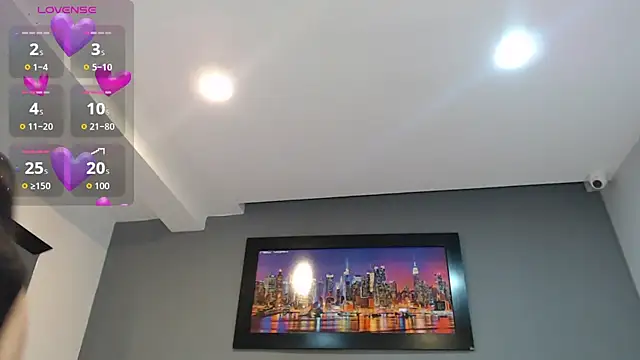 CharlotteCottin online show from September 10, 2025, 11:21 am