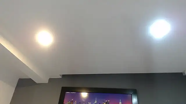 CharlotteCottin online show from December 18, 2025, 11:16 am