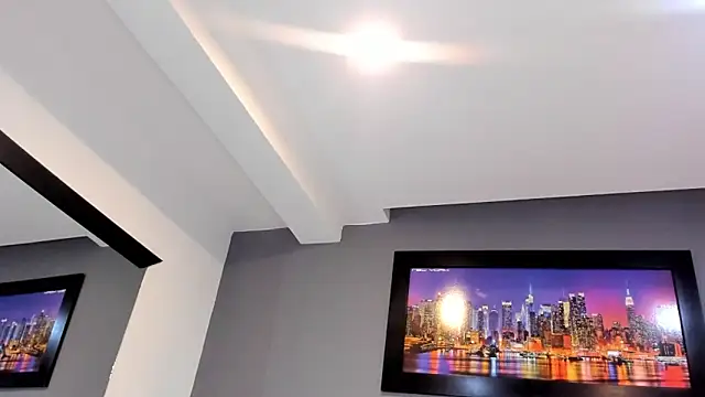 CharlotteCottin online show from February 4, 2026, 11:27 am