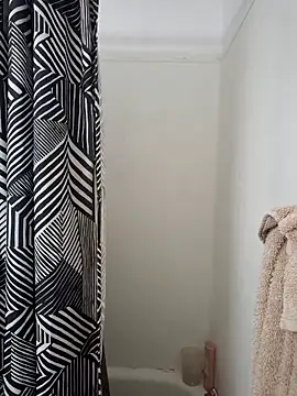 Snapshot of realdeep559 chatting on October 25, 2025, 8:22 am realdeep559 online show from October 25, 2025, 8:22 am