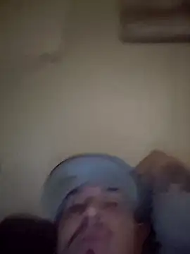 Snapshot of realdeep559 chatting on January 7, 2026, 8:39 am realdeep559 online show from January 7, 2026, 8:39 am