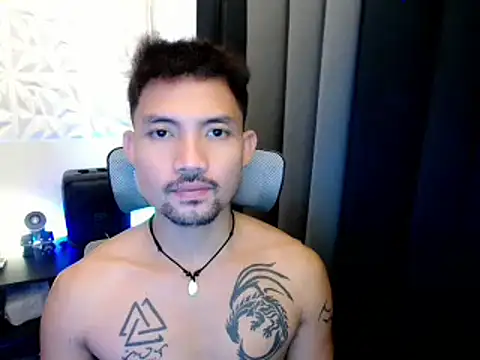 Thefriskyasian online show from October 7, 2025, 11:24 pm