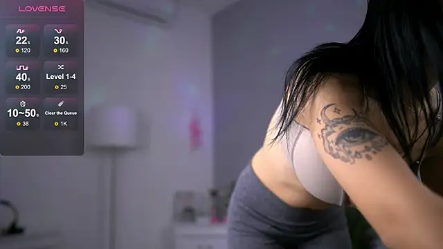 HotMollyX online show from October 29, 2025, 4:26 am