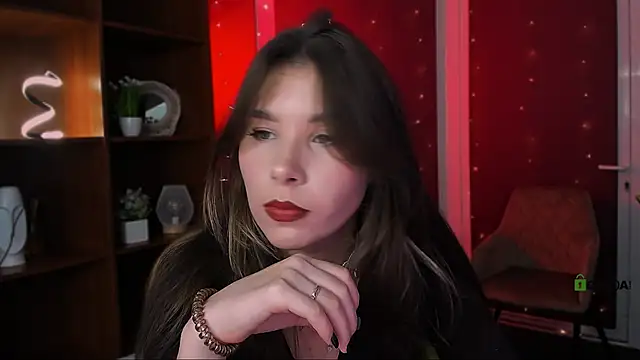 lily morty online show from November 11, 2025, 7:14 pm