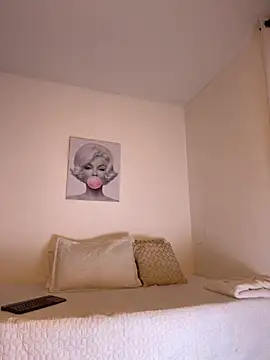 anailynn online show from October 21, 2025, 11:16 pm